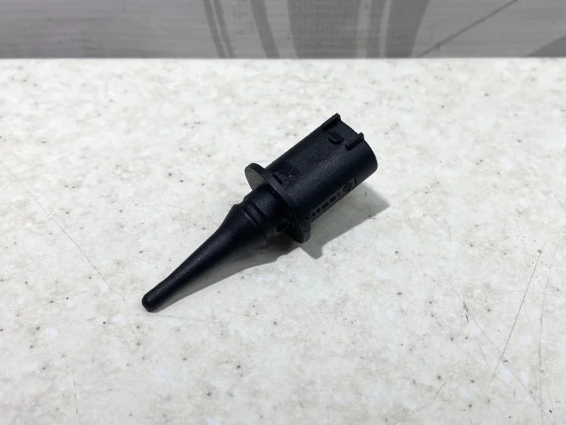 Датчик наружной температуры Mercedes-benz W221