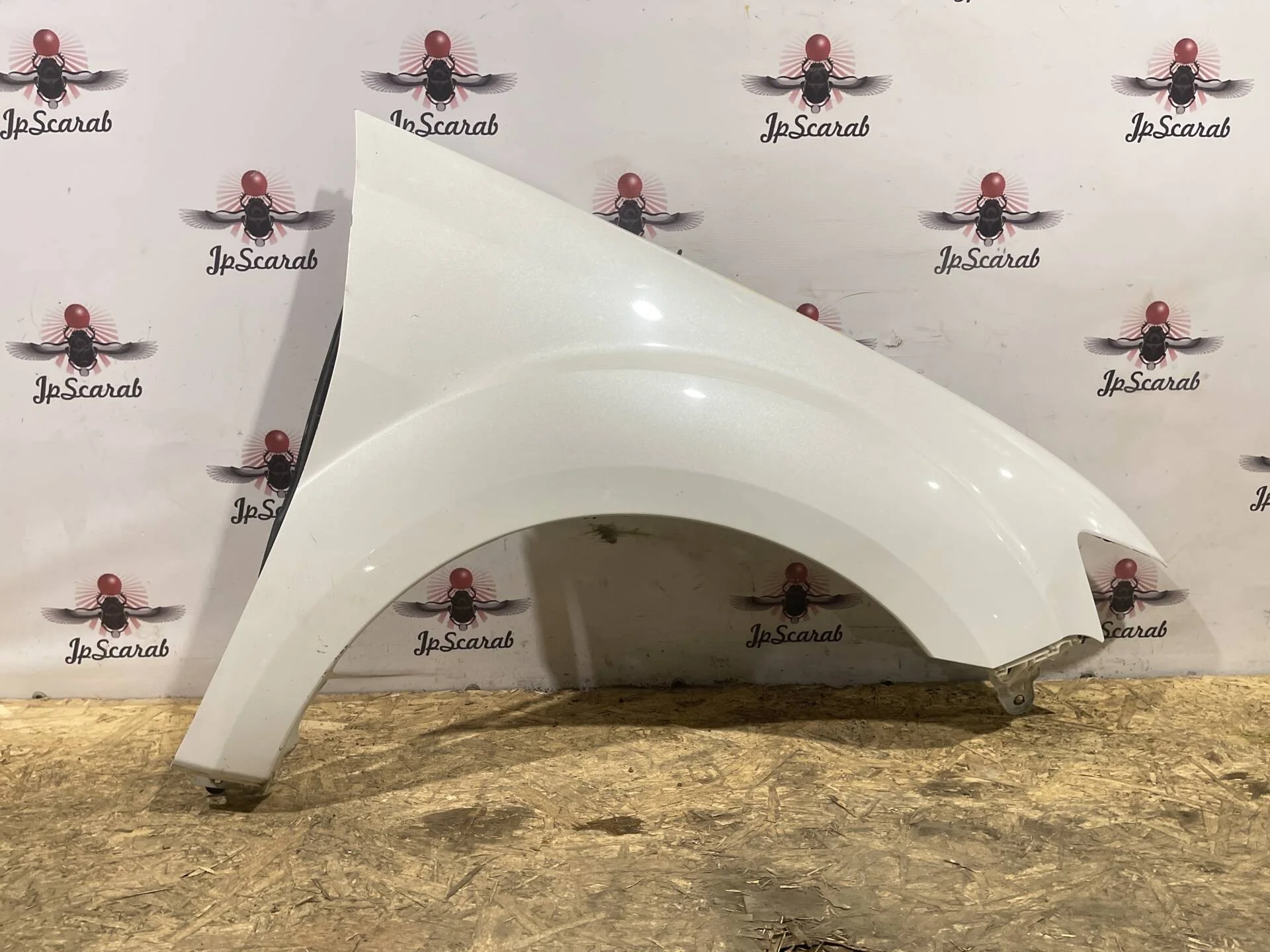 Крыло переднее правое Mitsubishi Outlander XL CW5W Рест