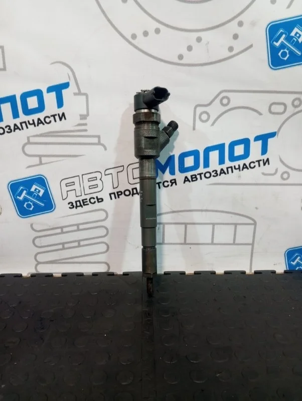 Форсунка дизельная коммон рэйл Kia Sorento 338004A400 BL D4CB VGT 170Л.С ЕВРО 4