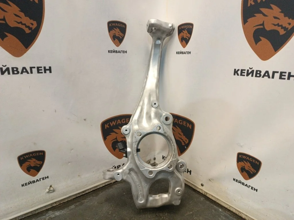 Кулак поворотный Audi A5 2010 8T