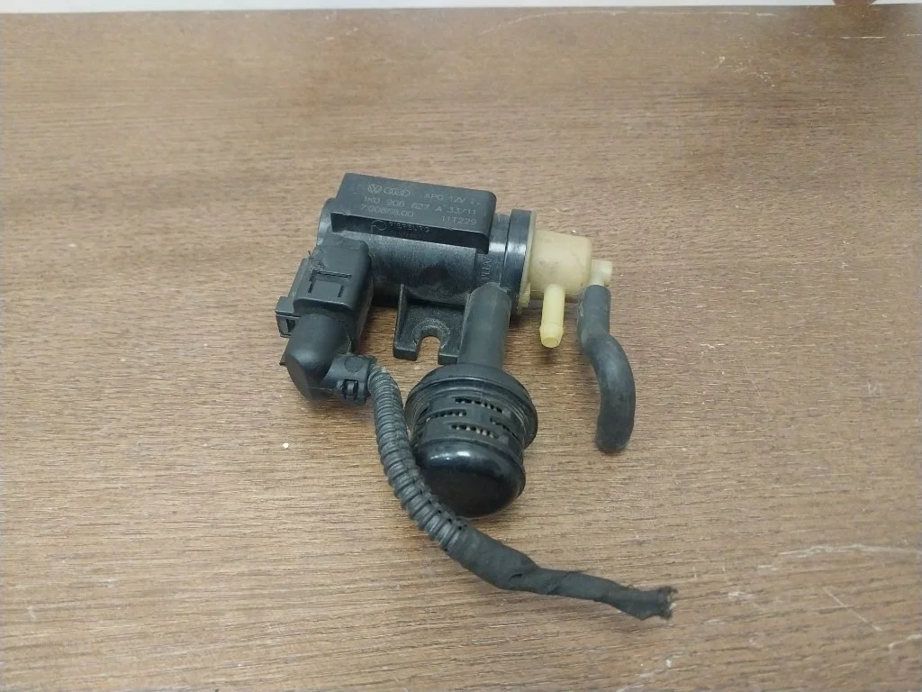 Клапан электромагнитный Volkswagen Transporter 2013 T5