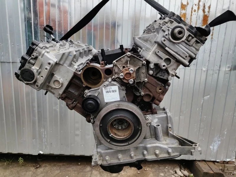 Двигатель Audi Q7 1