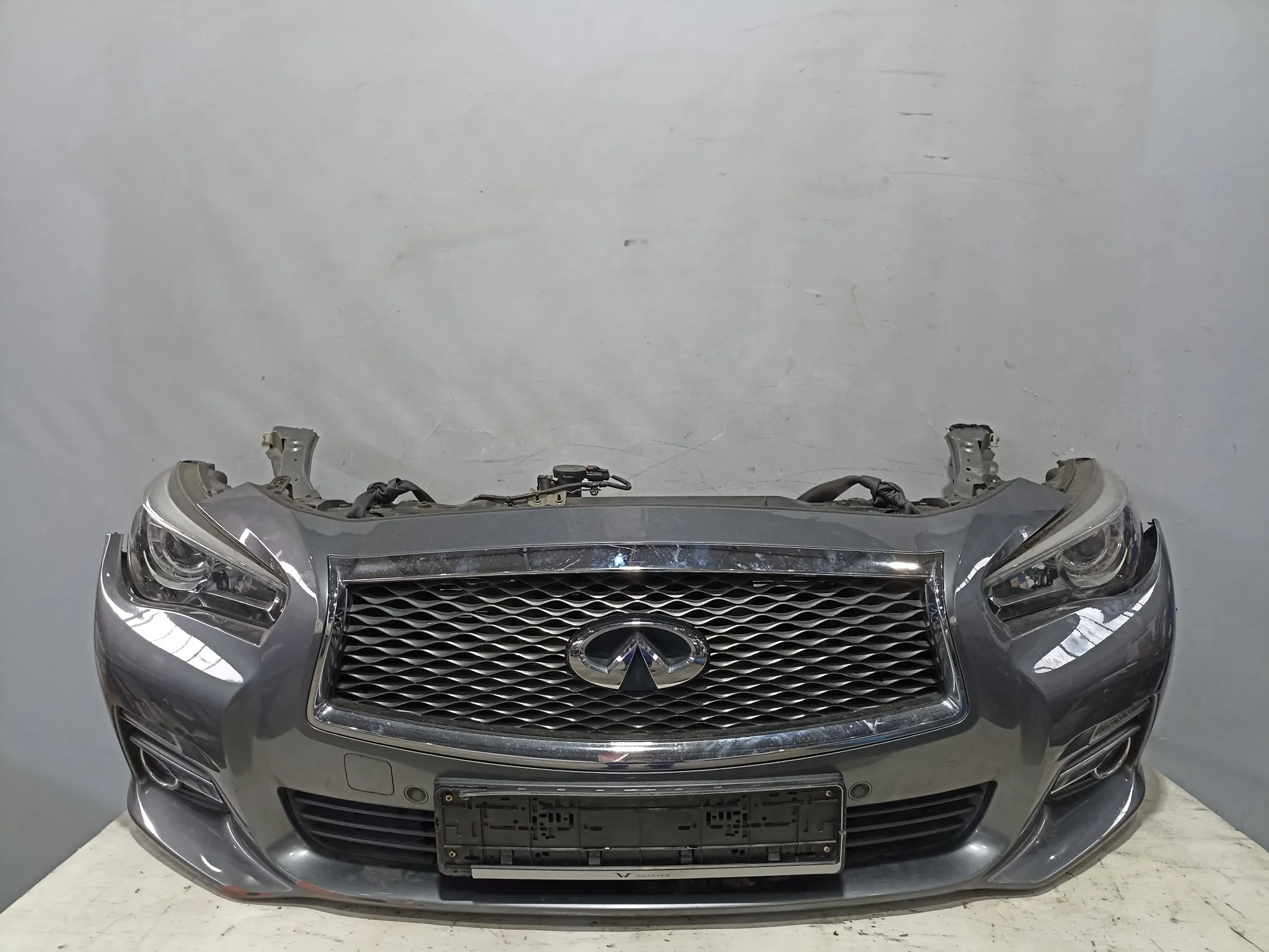 NOSECUT NISSAN INFINITI Q50 SKYLINE HNV37 V37 YV37 ZV37 1 МОДЕЛЬ 620224HB0H серебро DY555
