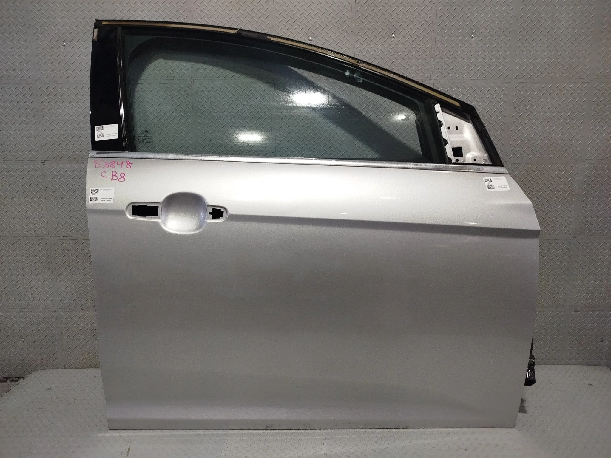 ДВЕРЬ FORD 1706278 ПЕРЕД ПРАВО серебро S3848