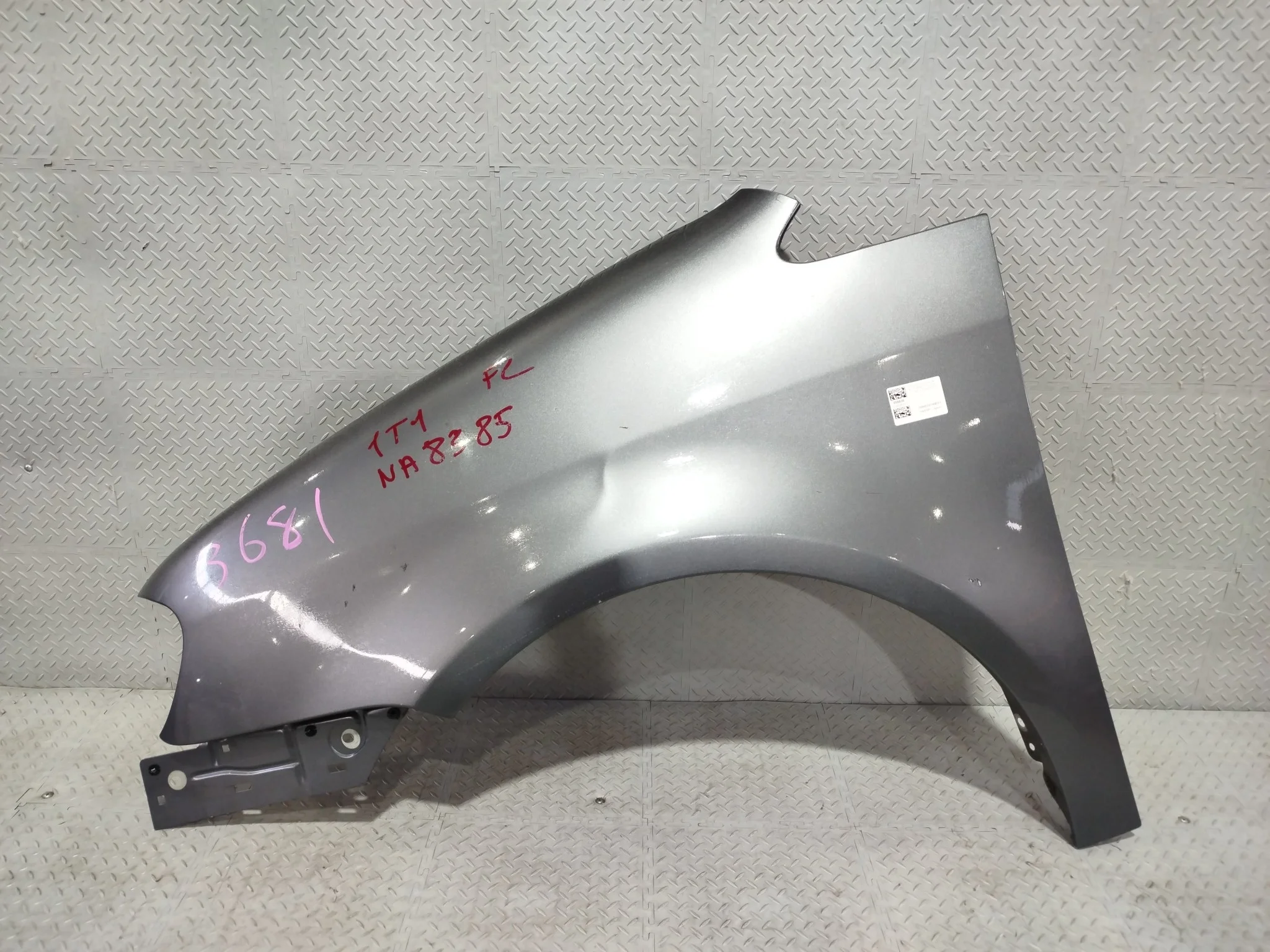 КРЫЛО VOLKSWAGEN 1T0821021A ПЕРЕД ЛЕВО серый, LD7X NA8385