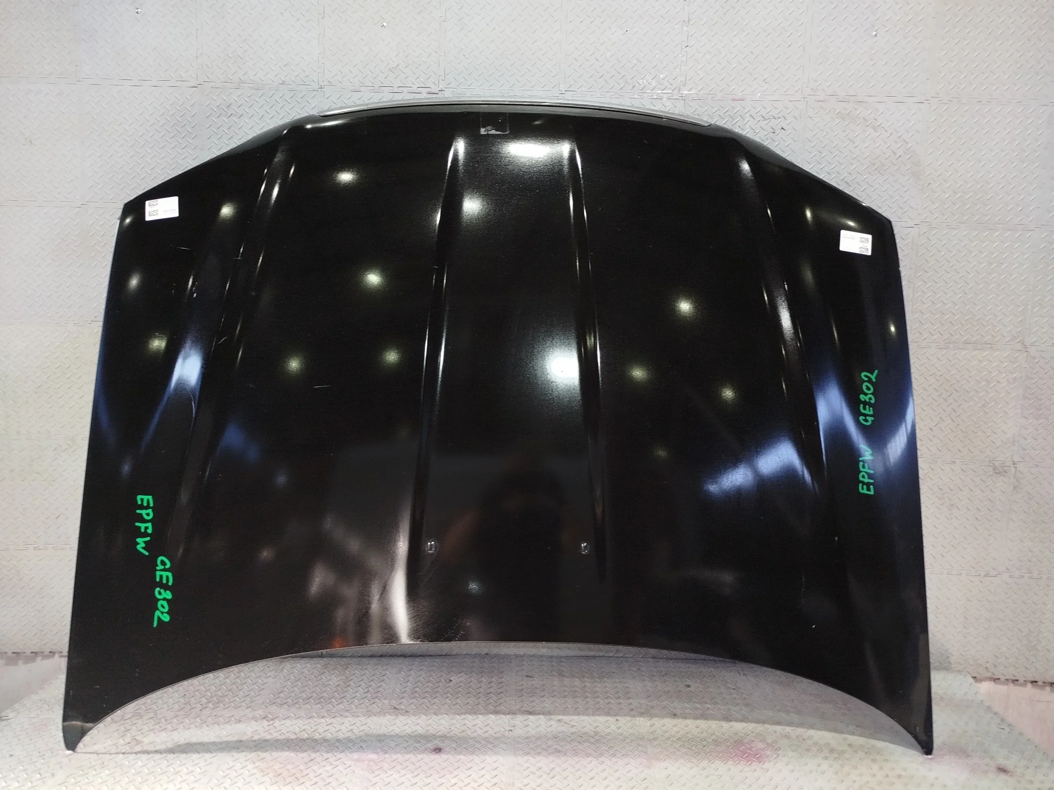 КАПОТ MAZDA E11052310D черный, A3P GE302