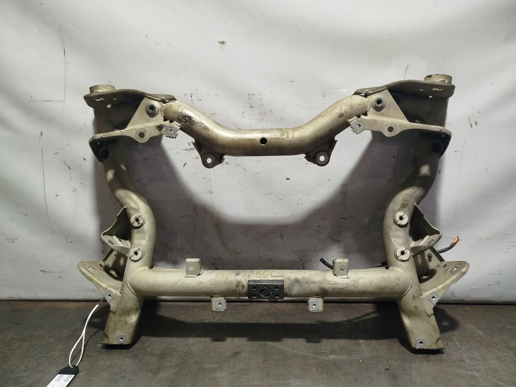 БАЛКА Двигатель ПОДРАМНИК MERCEDES CLS-CLASS E-CLASS A207 C207 C218 S212 W212 X218 ПЕРЕДНЯЯ 2WD A2186280100 S4047