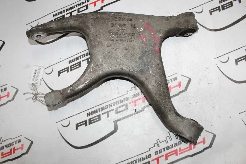 РЫЧАГ AUDI PORSCHE ЗАД ЛЕВО НИЗ 8R0505311F