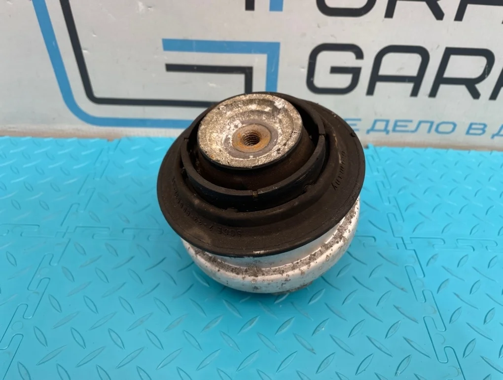 Подушка двигателя Mercedes-Benz E-Class 1999 A2022403617 W210 112.941 3.2, передняя