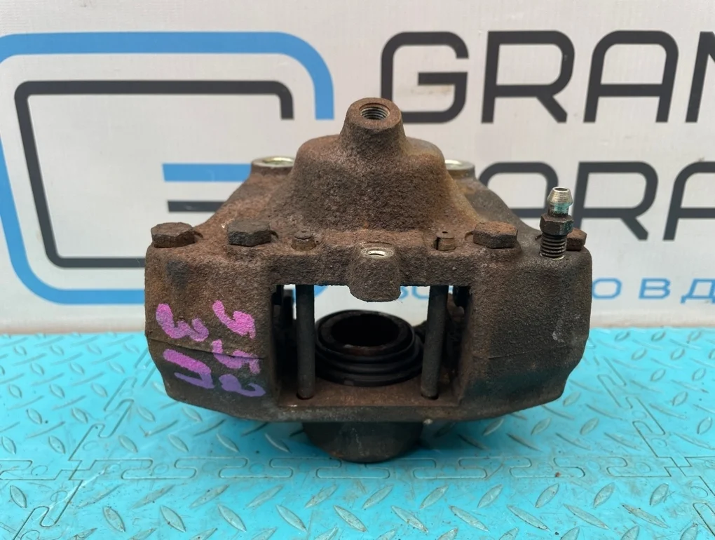 Суппорт Mercedes-Benz E-Class 1999 A0004209383 W210 112.941 3.2, задний правый