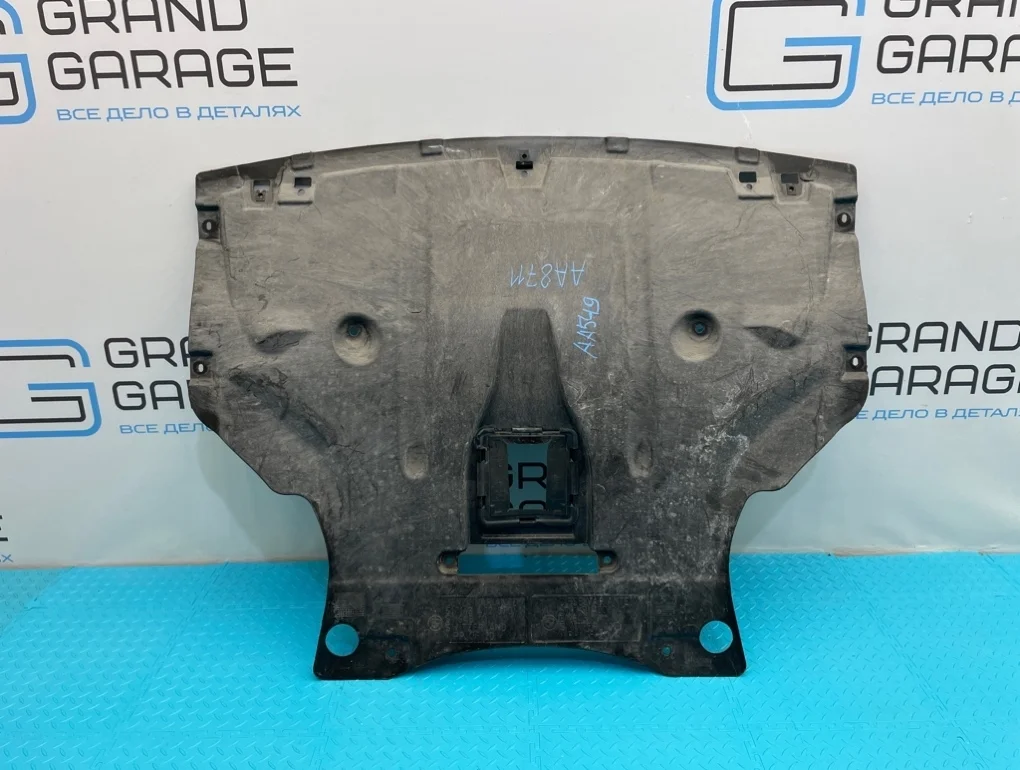 Защита двигателя Bmw X3 2007 51713402370 E83 N52B25A 2.5