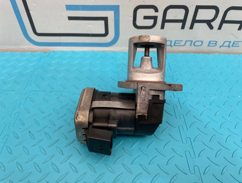 Клапан EGR Mercedes-Benz Ml-Class 2006 A6421400360 W164 642.940 3.0