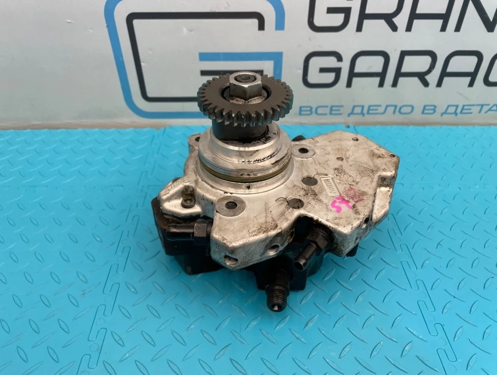 Насос топливный Mercedes-Benz Ml-Class 2006 A6420700401 W164 642.940 3.0