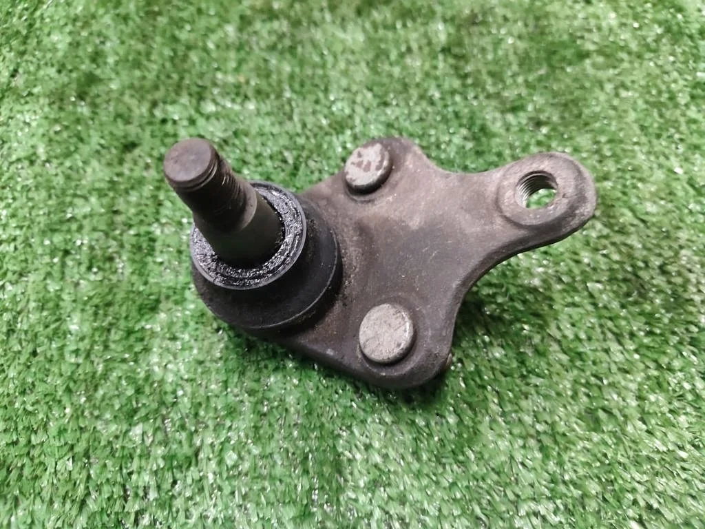 Б.у. шаровая опора TOYOTA VILLEFIRE H20 TOYOTA VILLEFIRE H20