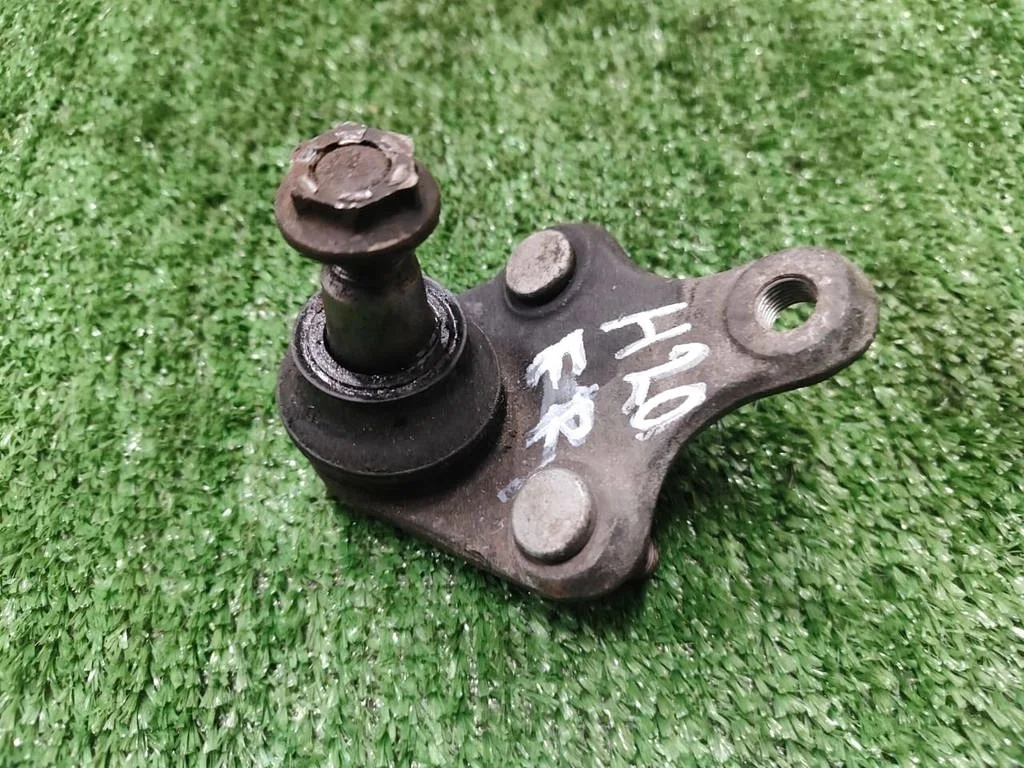 Б.у. шаровая опора TOYOTA VILLEFIRE H20 TOYOTA VILLEFIRE H20