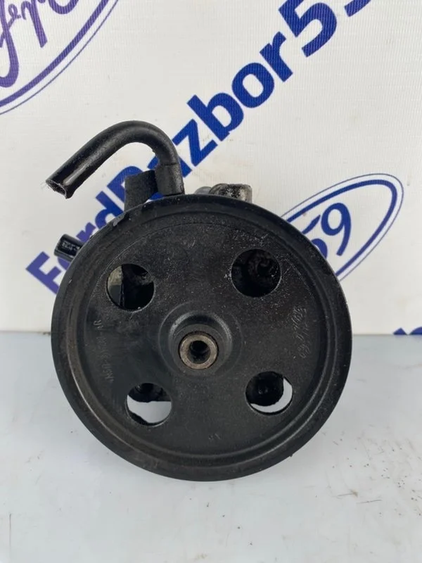 Насос ГУР Ford Focus 2 2007 1470514 CB4 1.6 (HWDA)