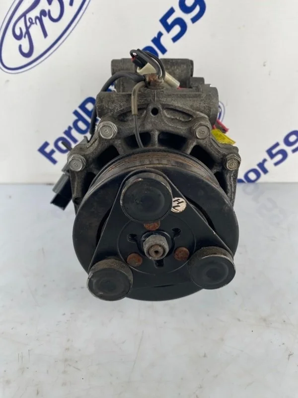 Компрессор кондиционера Mitsubishi Lancer 9 2005 MR460112 CS3A 1.6 (4G18)