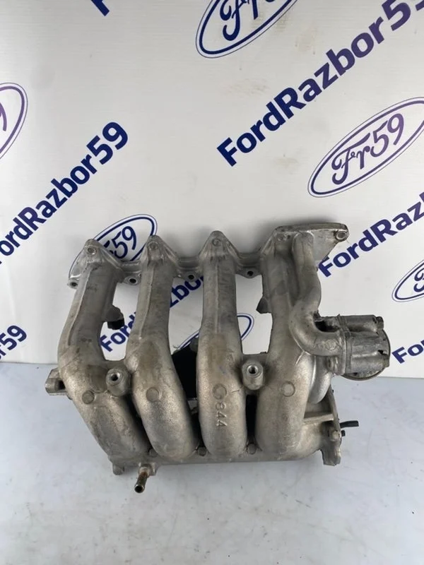 Коллектор впускной Mitsubishi Lancer 9 2005 MR420844 CS3A 1.6 (4G18)