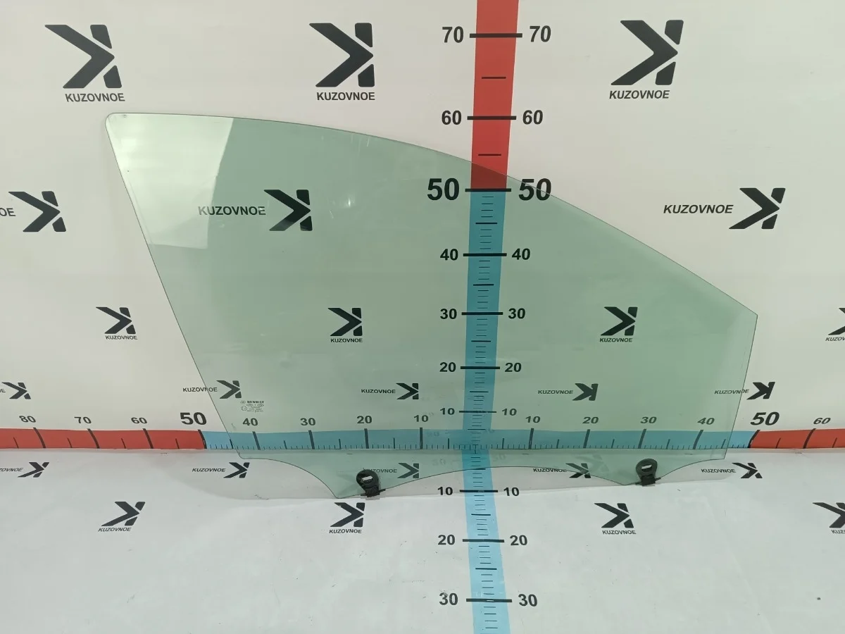 Стекло двери Renault Clio 2007 CR