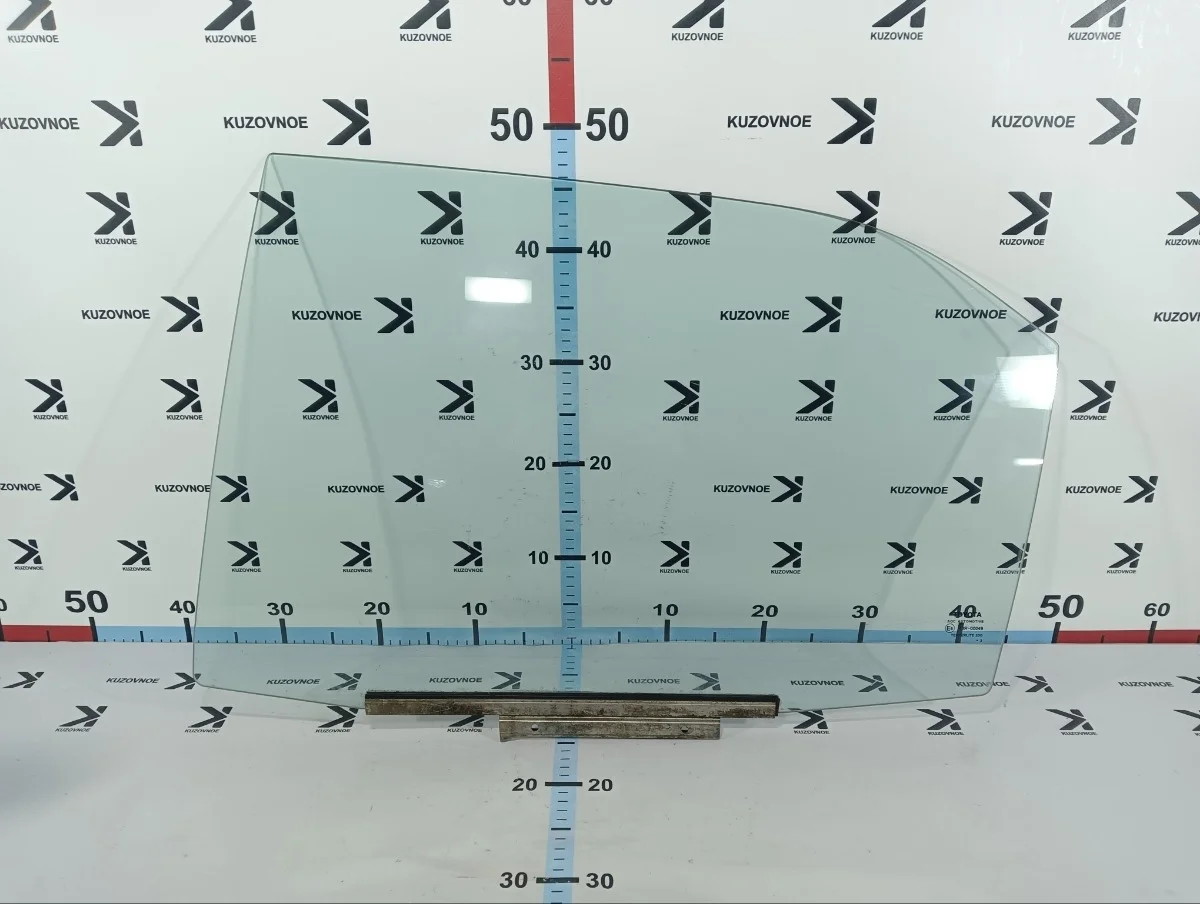 Стекло двери Toyota Camry 2013 XV50