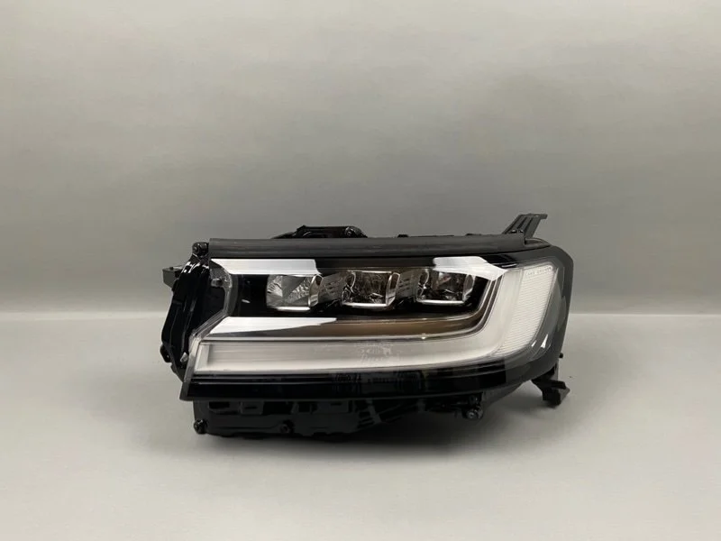 Фара Toyota Land Cruiser 2021-2024 8114560Q50 300, левая