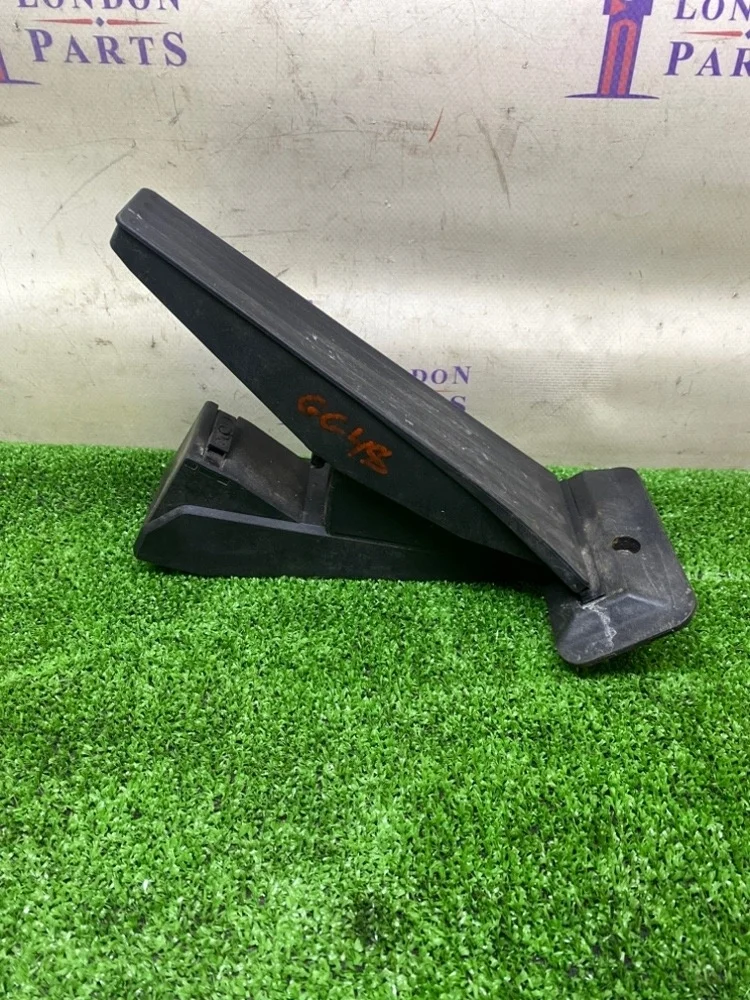 Педаль газа BMW F07 GT