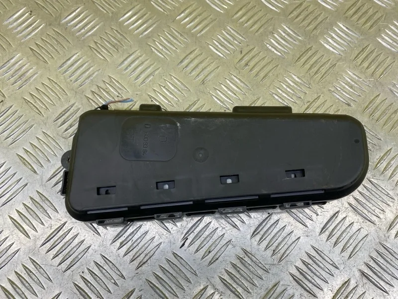 Подушка безопасности боковая (в сиденье) Nissan Pathfinder (R51M) 2004-2013 2005 985H0AV61A ВНЕДОРОЖНИК 2.5 D YD25DDTI