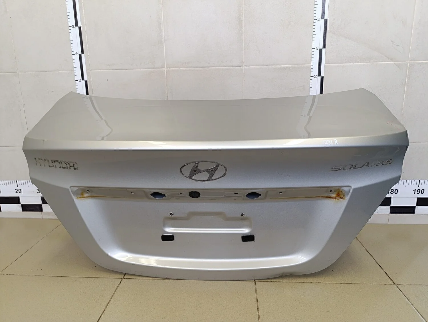 Крышка багажника Solaris 2010-2017