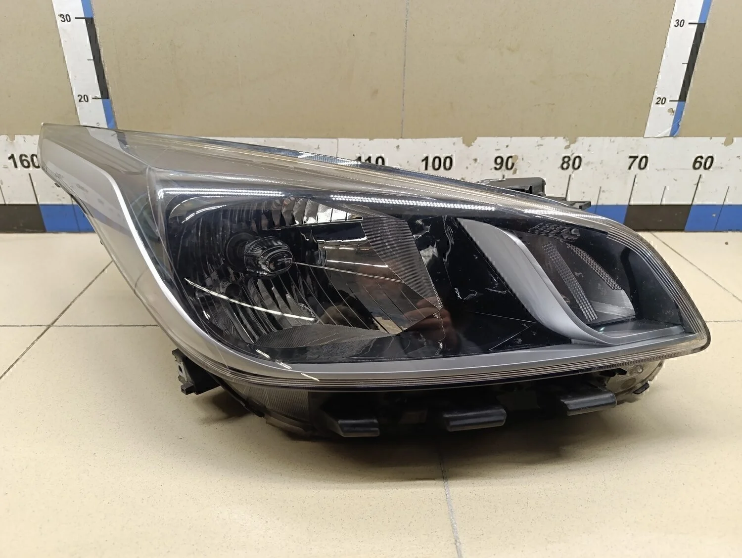 Фара правая RIO 2017>