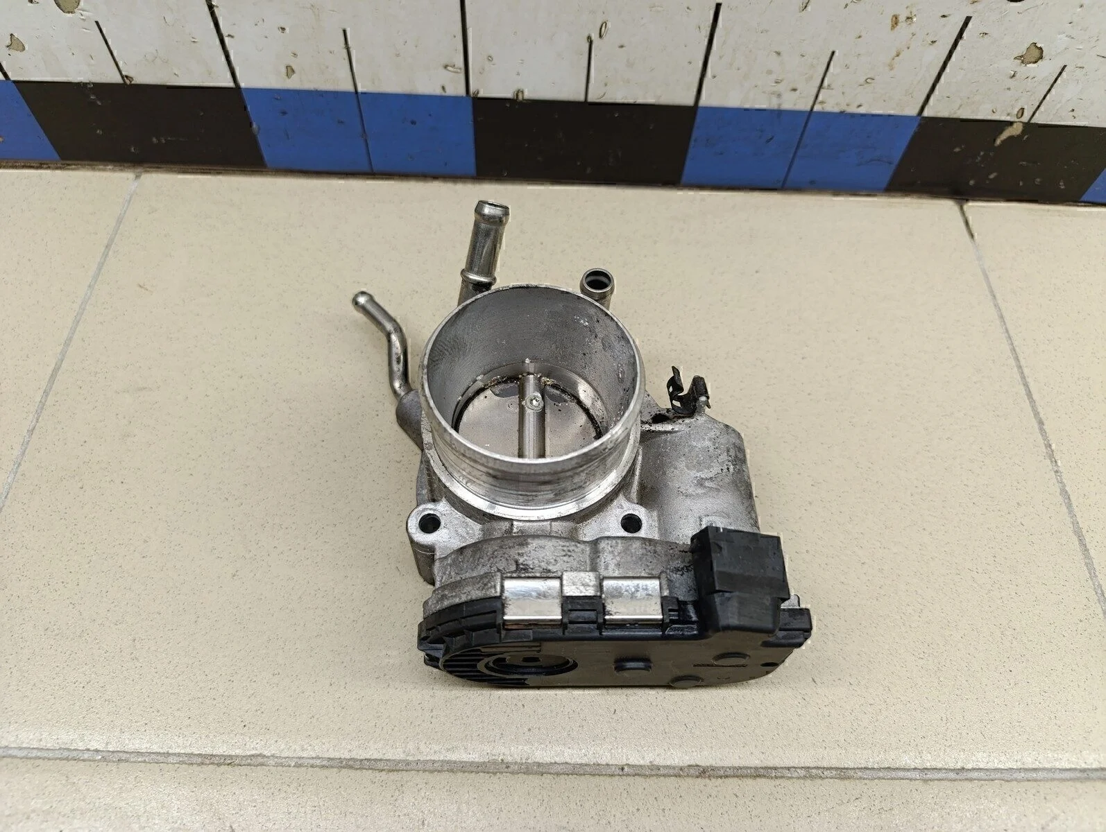 Заслонка дроссельная электрическая Solaris 2017>