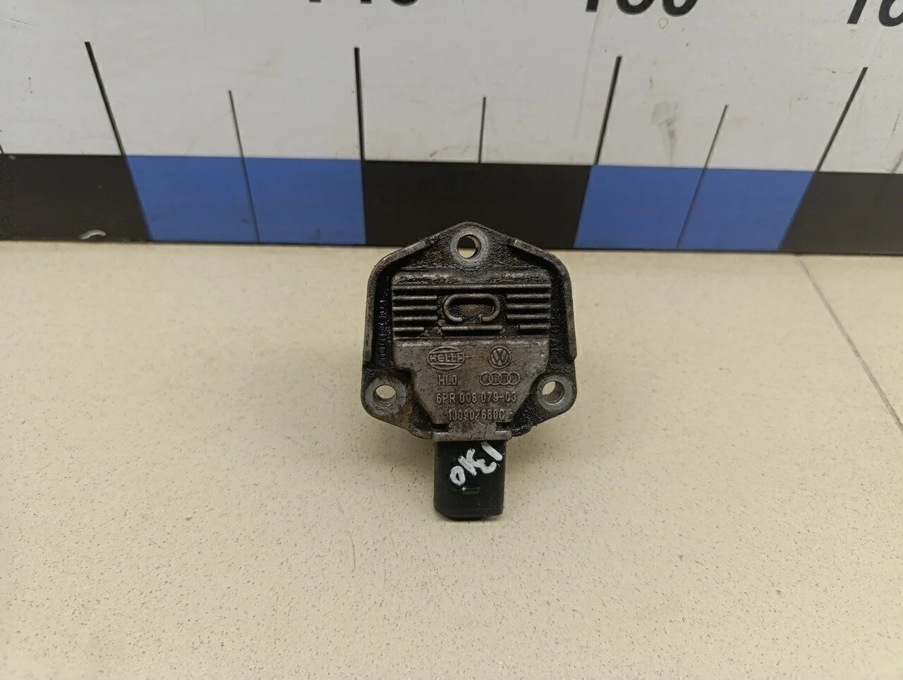 Датчик уровня масла A3 (8L1) 1996-2003