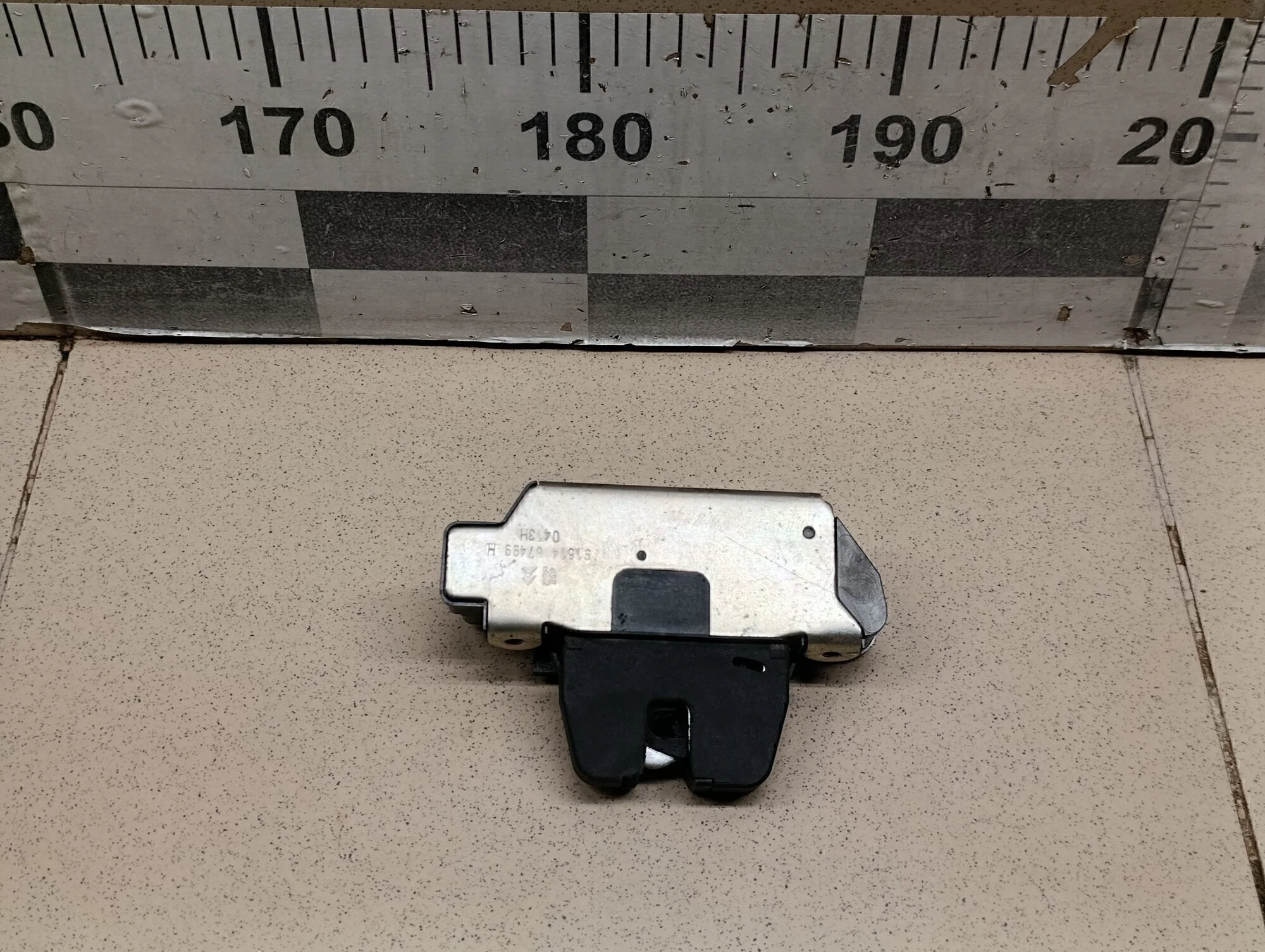 Замок багажника C-Elysee 2012>