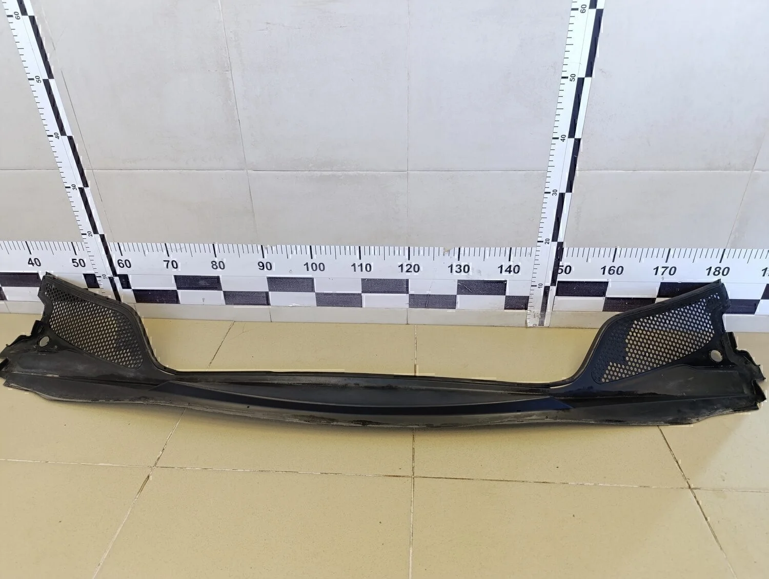 Решетка стеклооч. (планка под лобовое стекло) C4 2005-2011