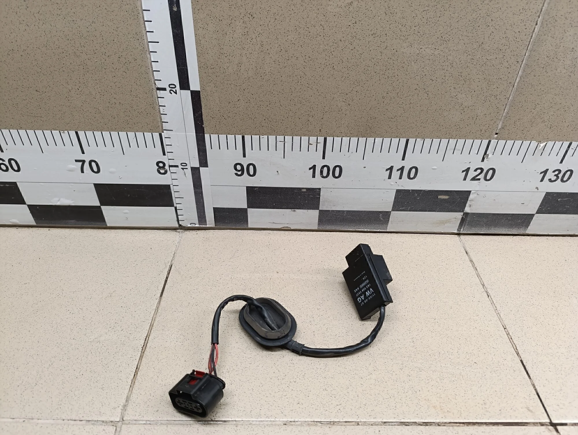 Реле электробензонасоса Yeti 2009>