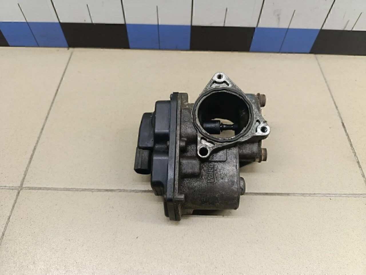 Клапан рециркуляции выхлопных газов Passat [B6] 2005-2010