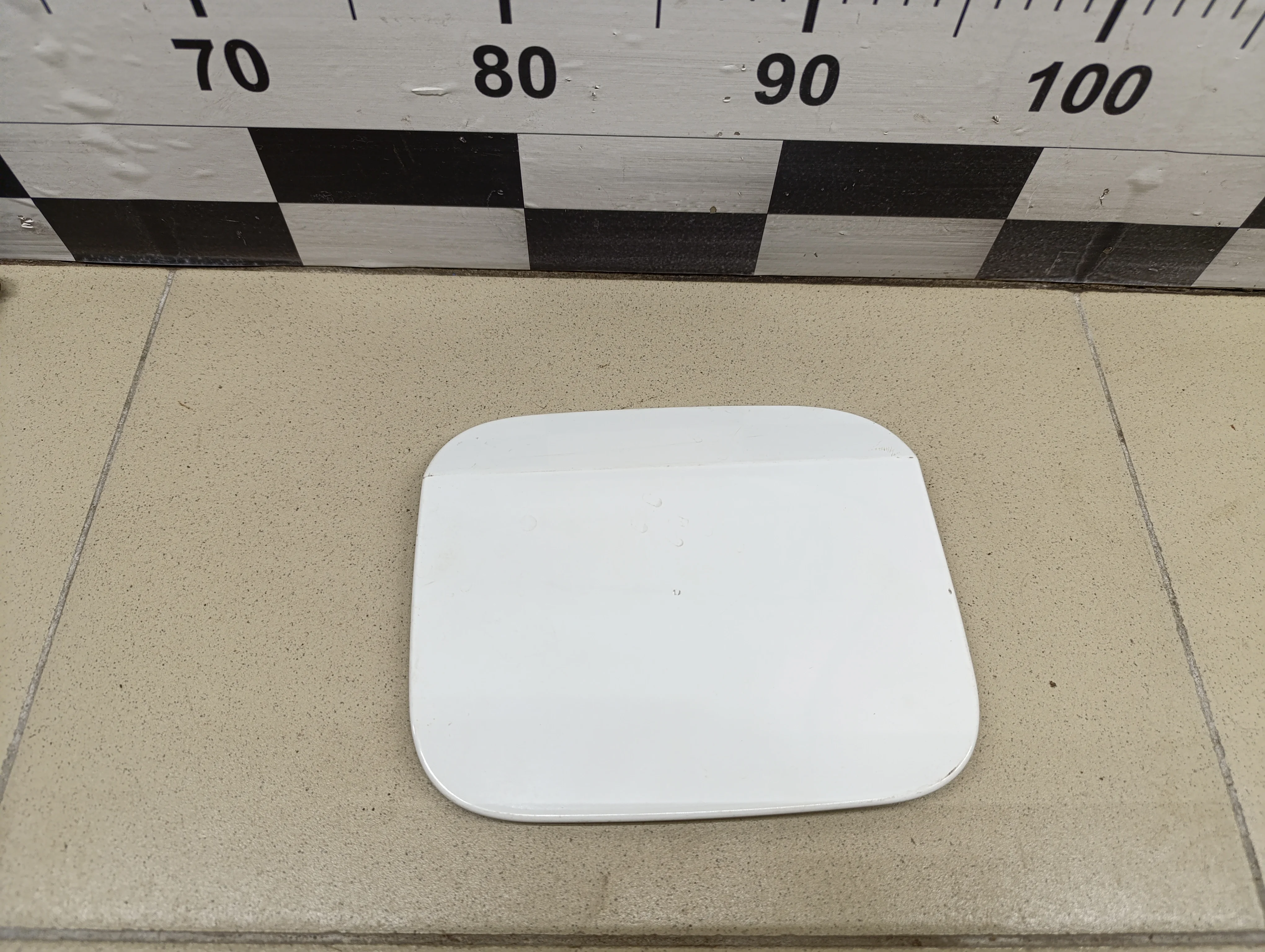 Лючок бензобака Rapid 2013>