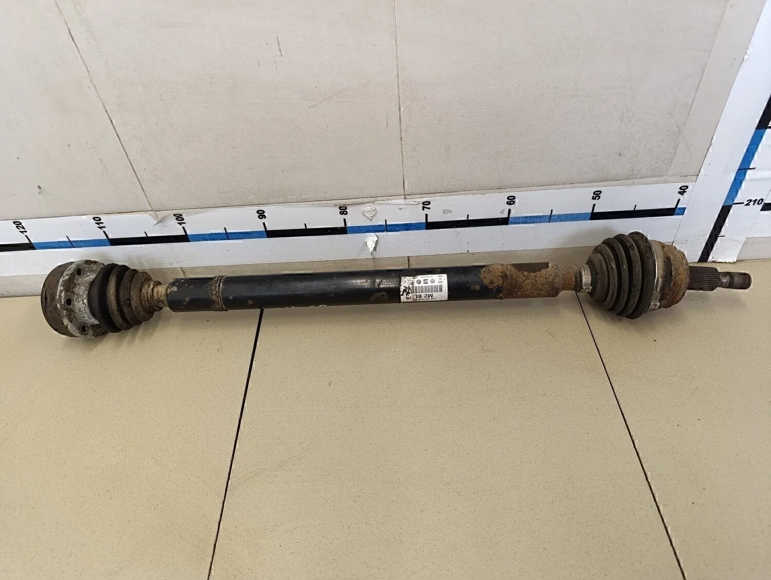 Полуось передняя правая A3 (8L1) 1996-2003