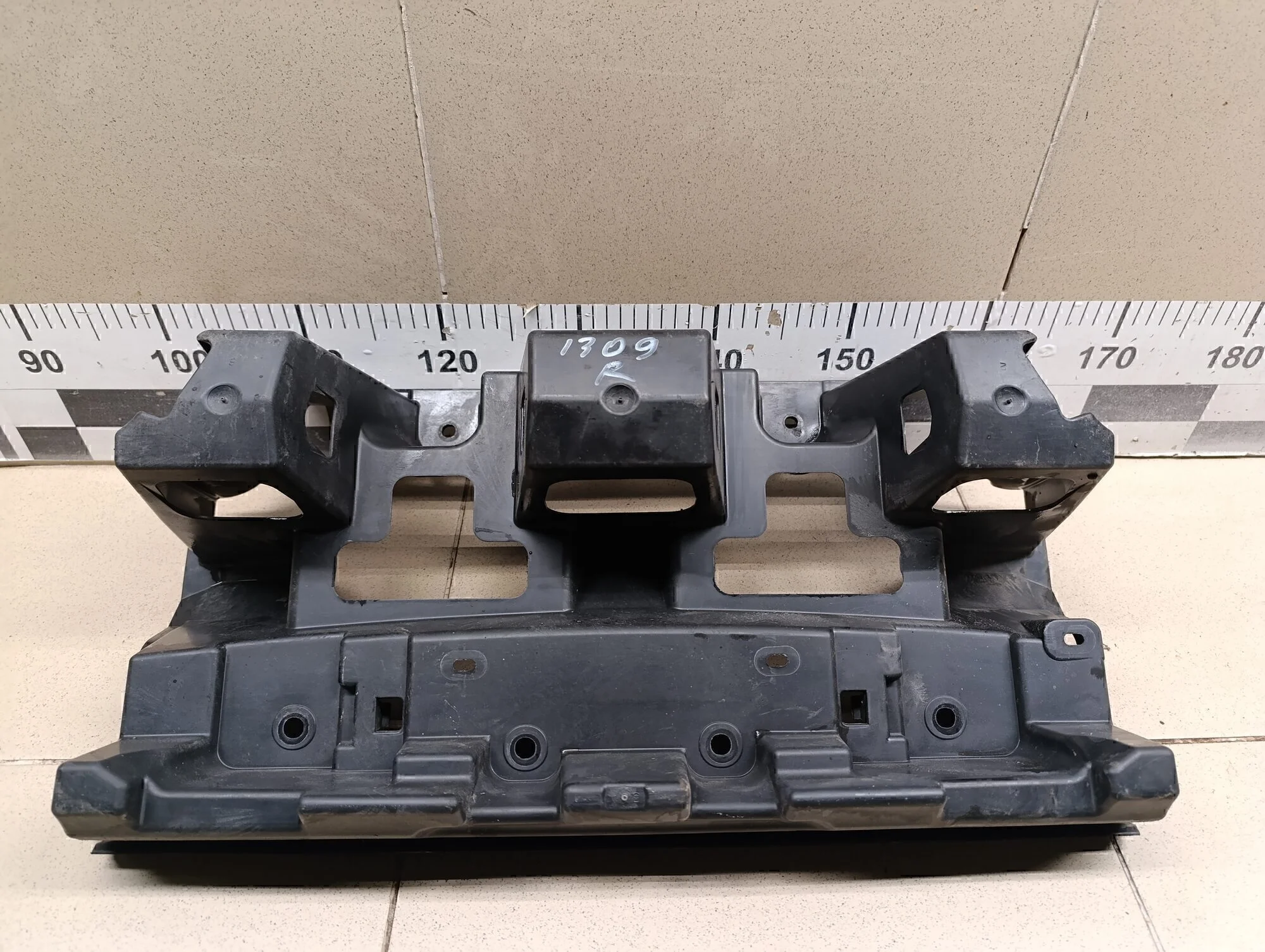 кронштейн заднего бампера C-Elysee 2012>