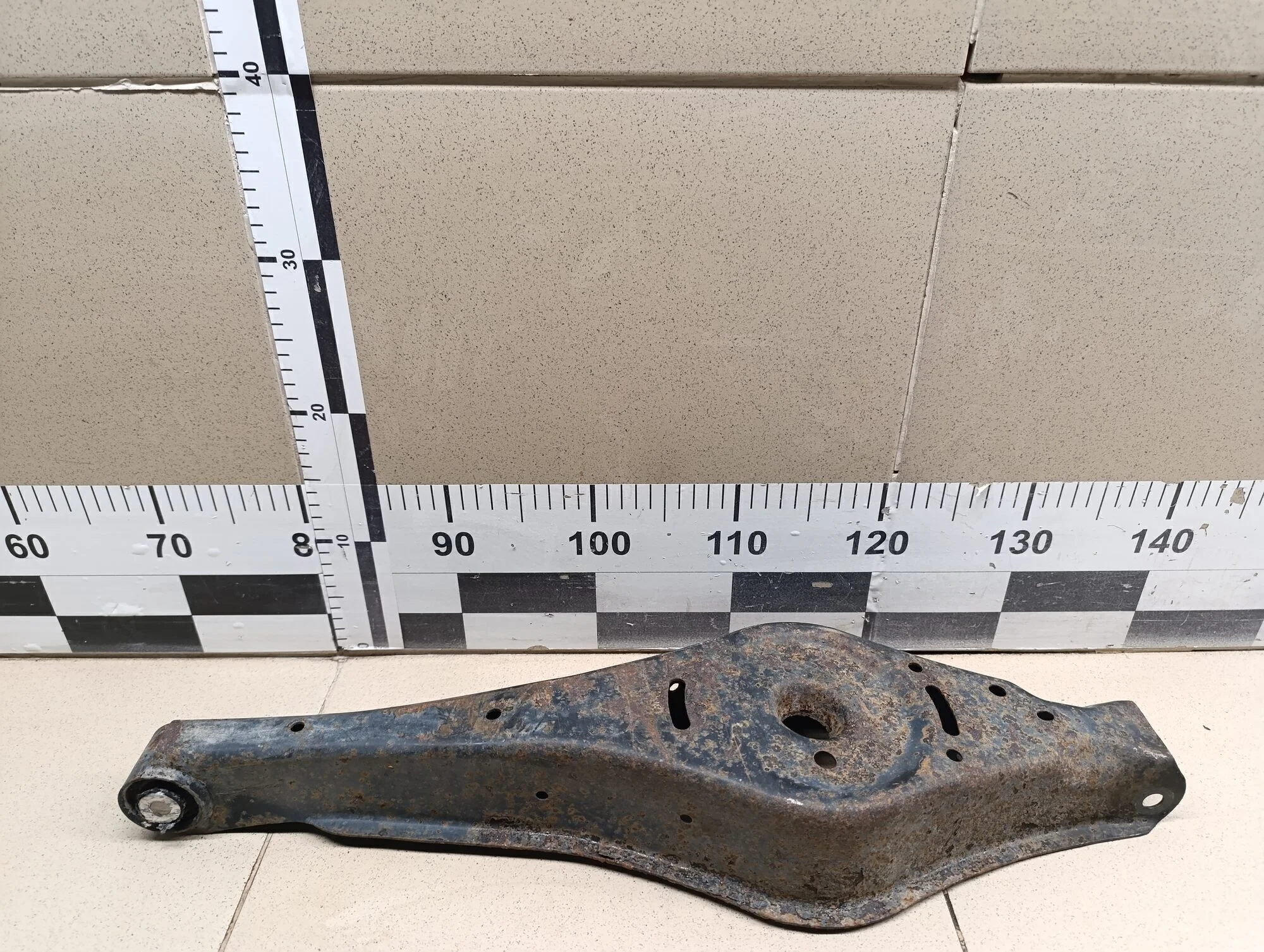 Рычаг задний нижний Passat [B6] 2005-2010