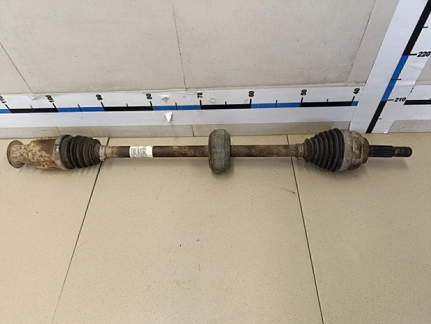 Полуось передняя правая Logan 2005-2014