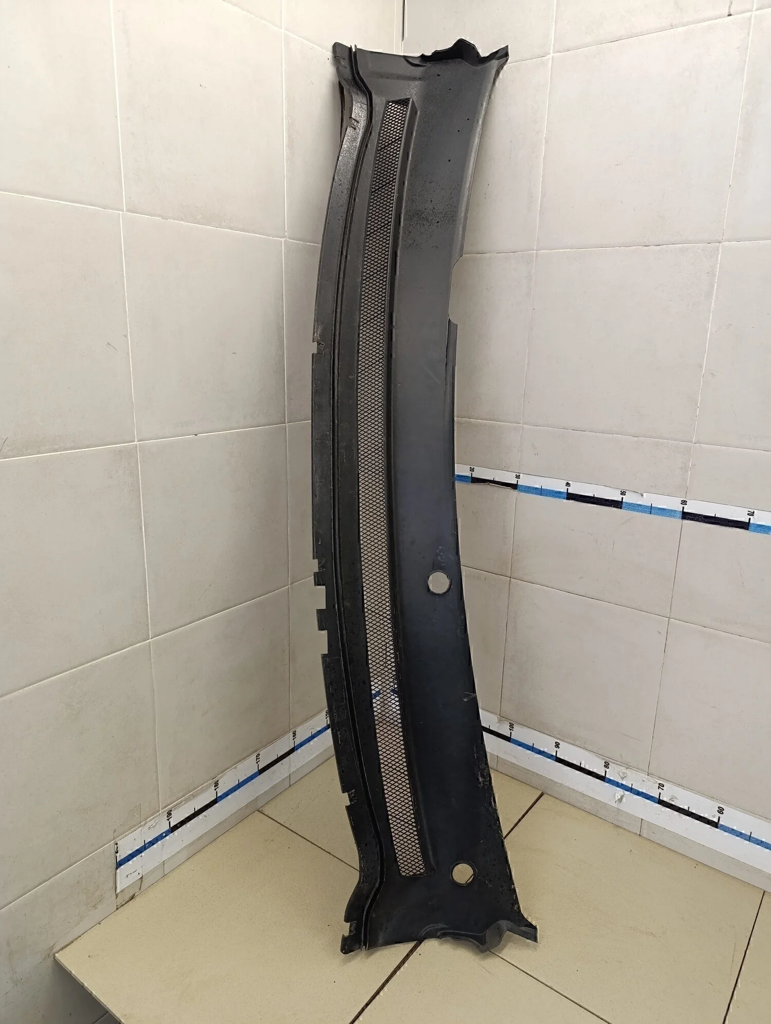 Решетка стеклооч. (планка под лобовое стекло) Focus II 2005-2008