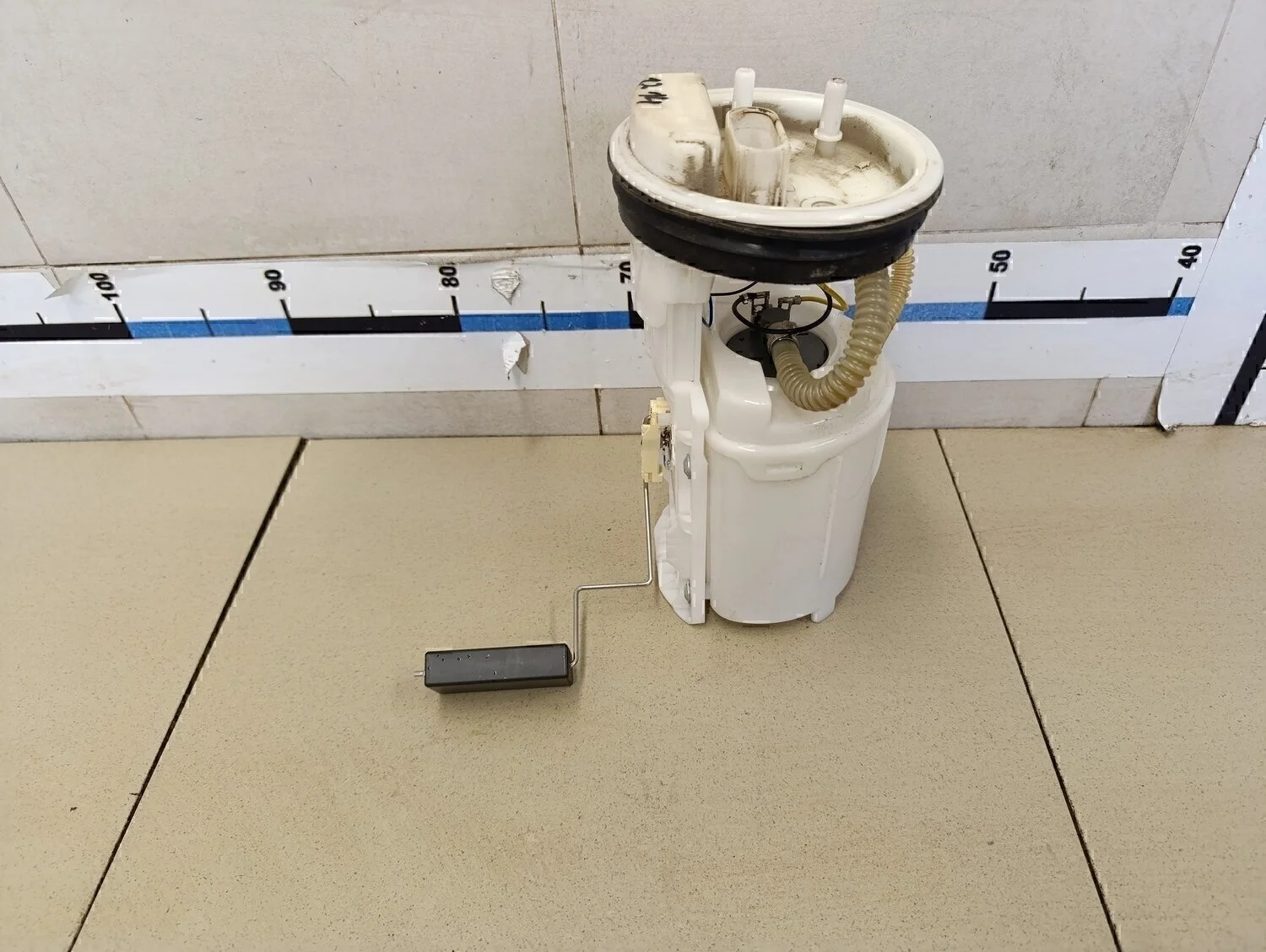 Насос топливный электрический Octavia (A4 1U-) 2000-2011