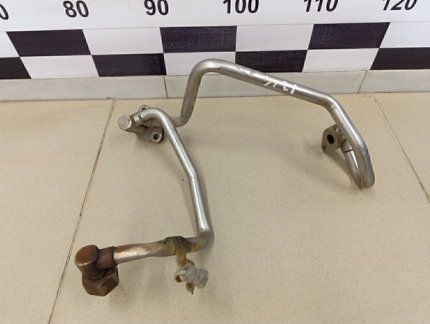 Трубка картерных газов Octavia (A4 1U-) 2000-2011