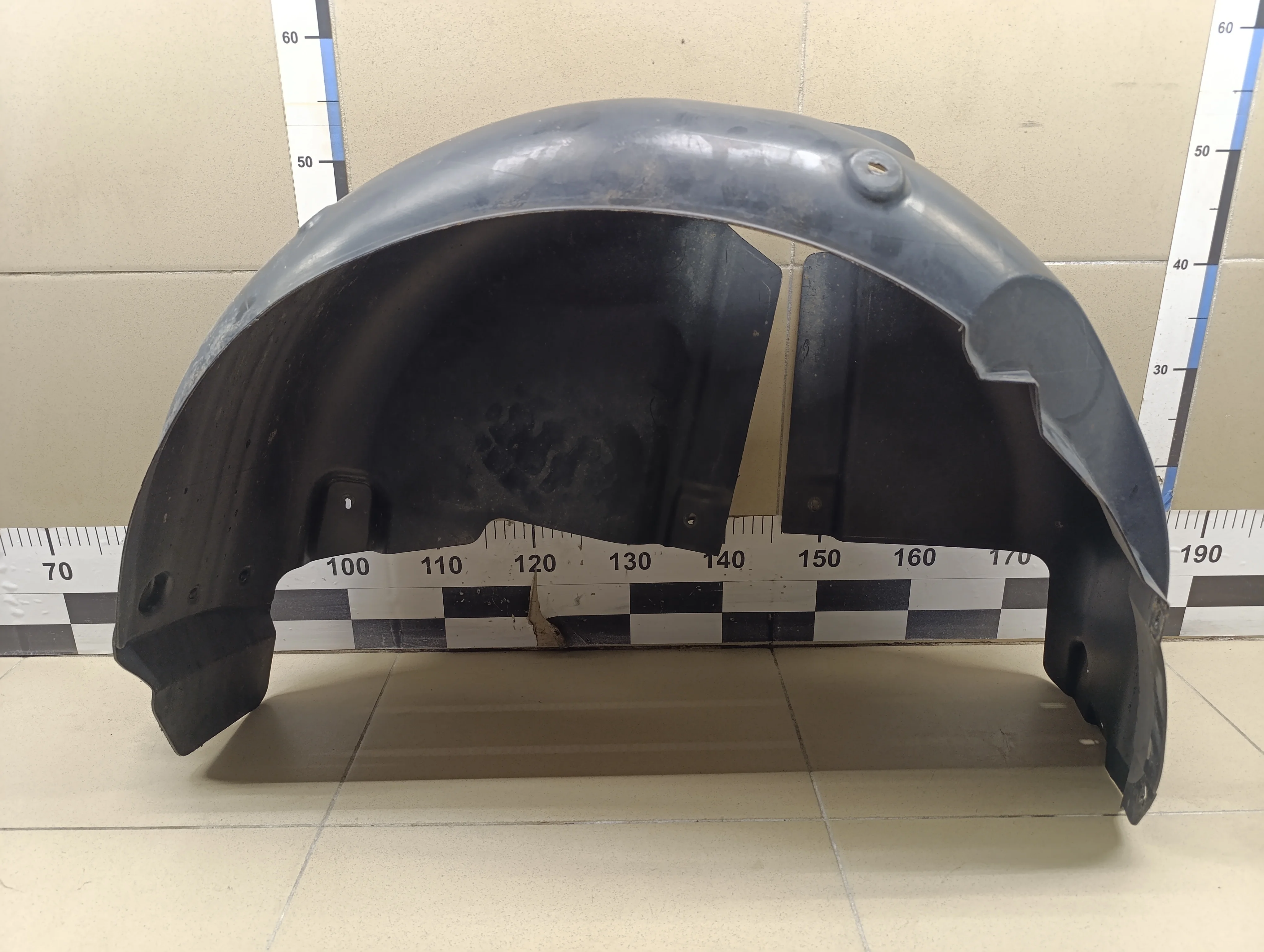 Локер задний левый Rapid 2013>