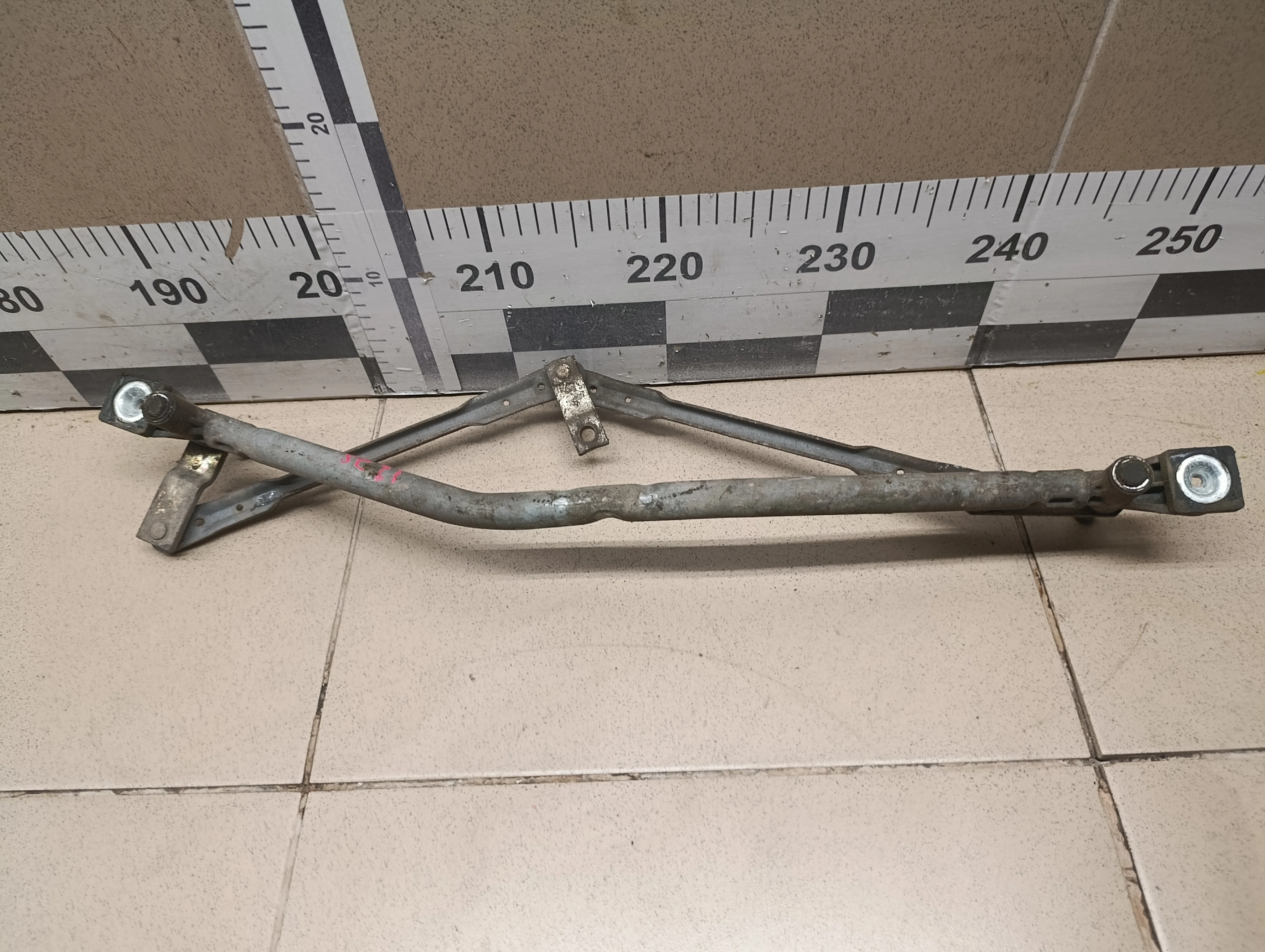 Трапеция стеклоочистителей Mondeo III 2000-2007