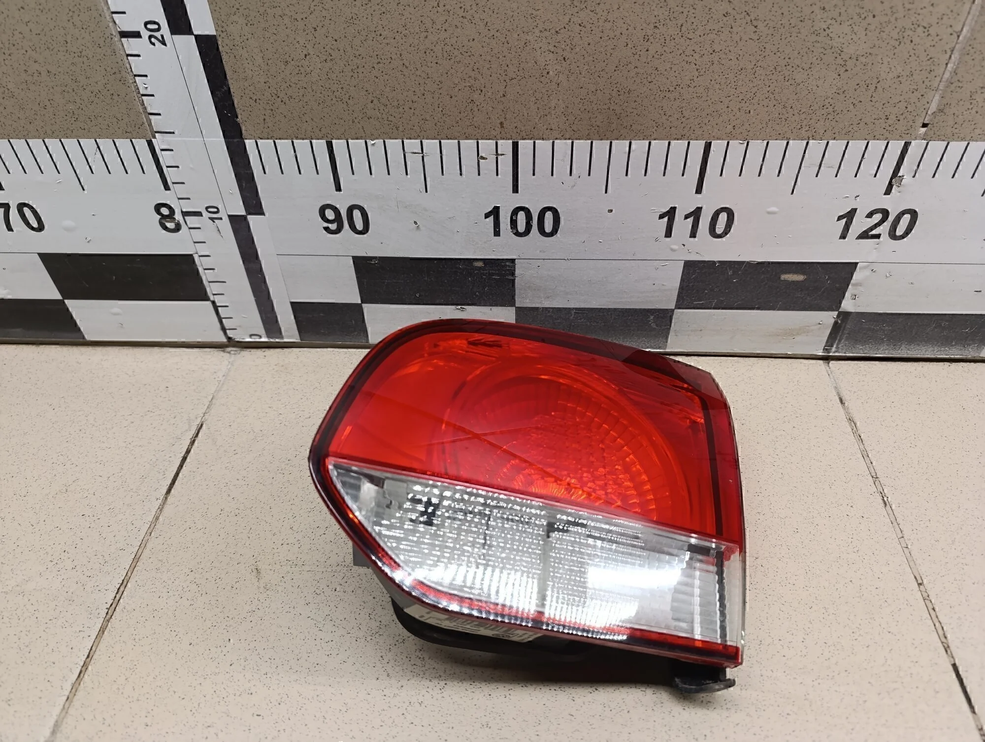 Фонарь задний внутренний правый Golf VI 2009-2012