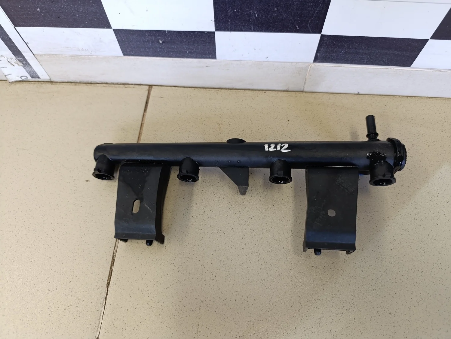 Рейка топливная (рампа) 206 1998-2012