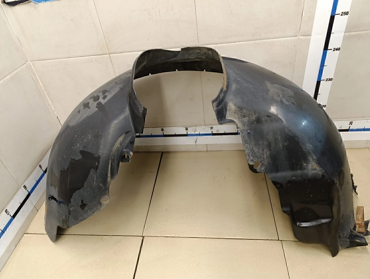 Локер передний левый Focus II 2005-2008