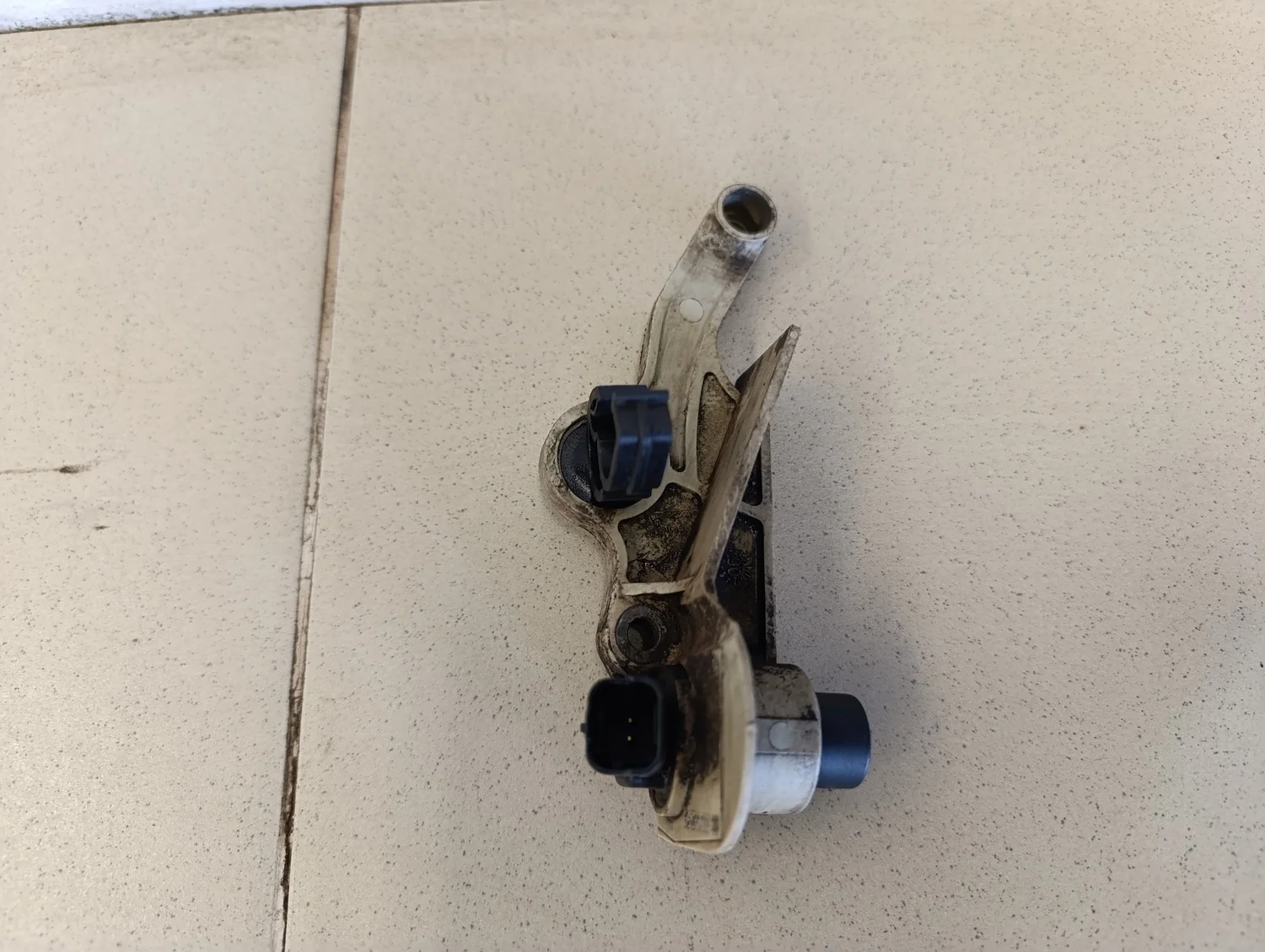 Датчик положения коленвала C4 2005-2011