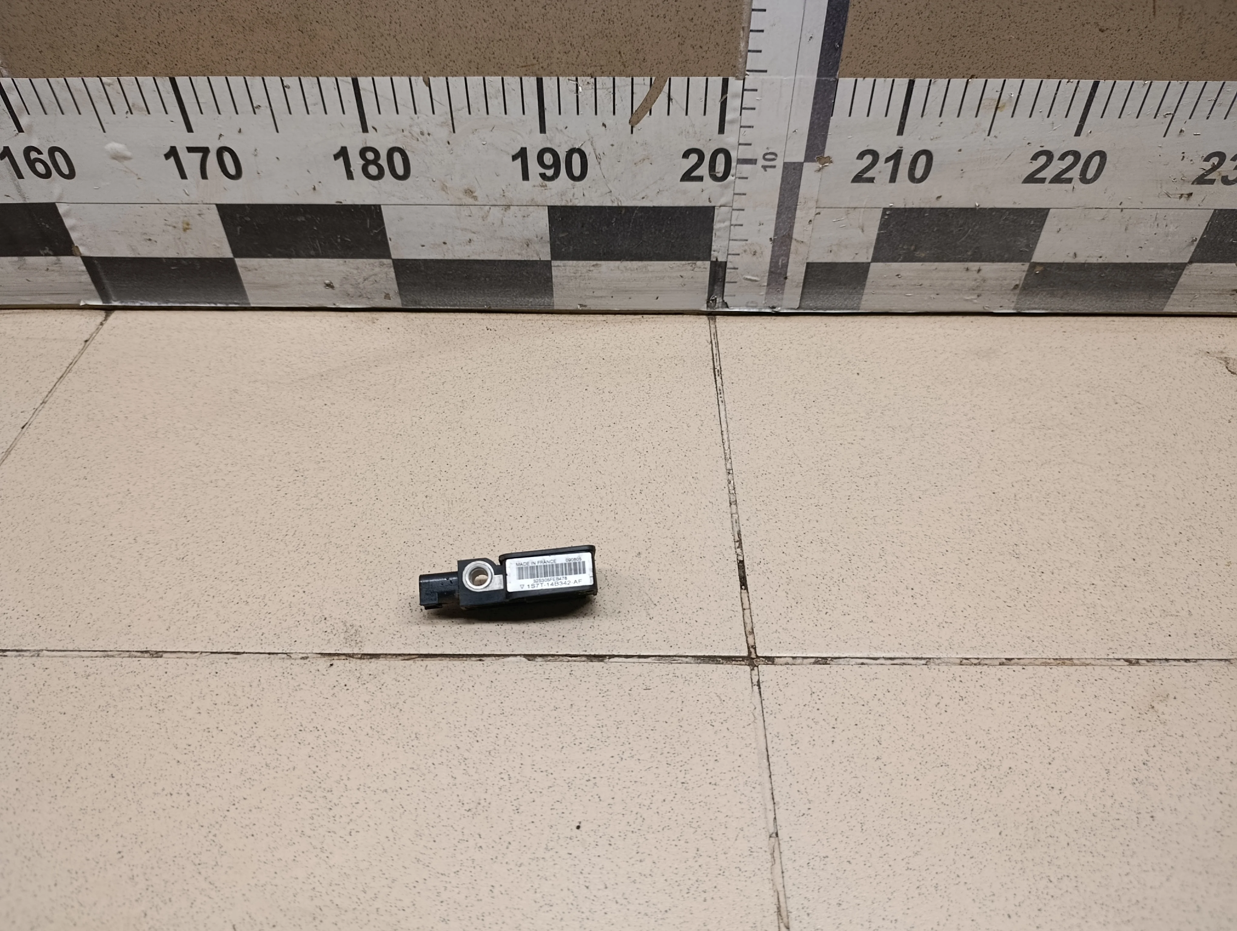 Датчик AIR BAG Mondeo III 2000-2007